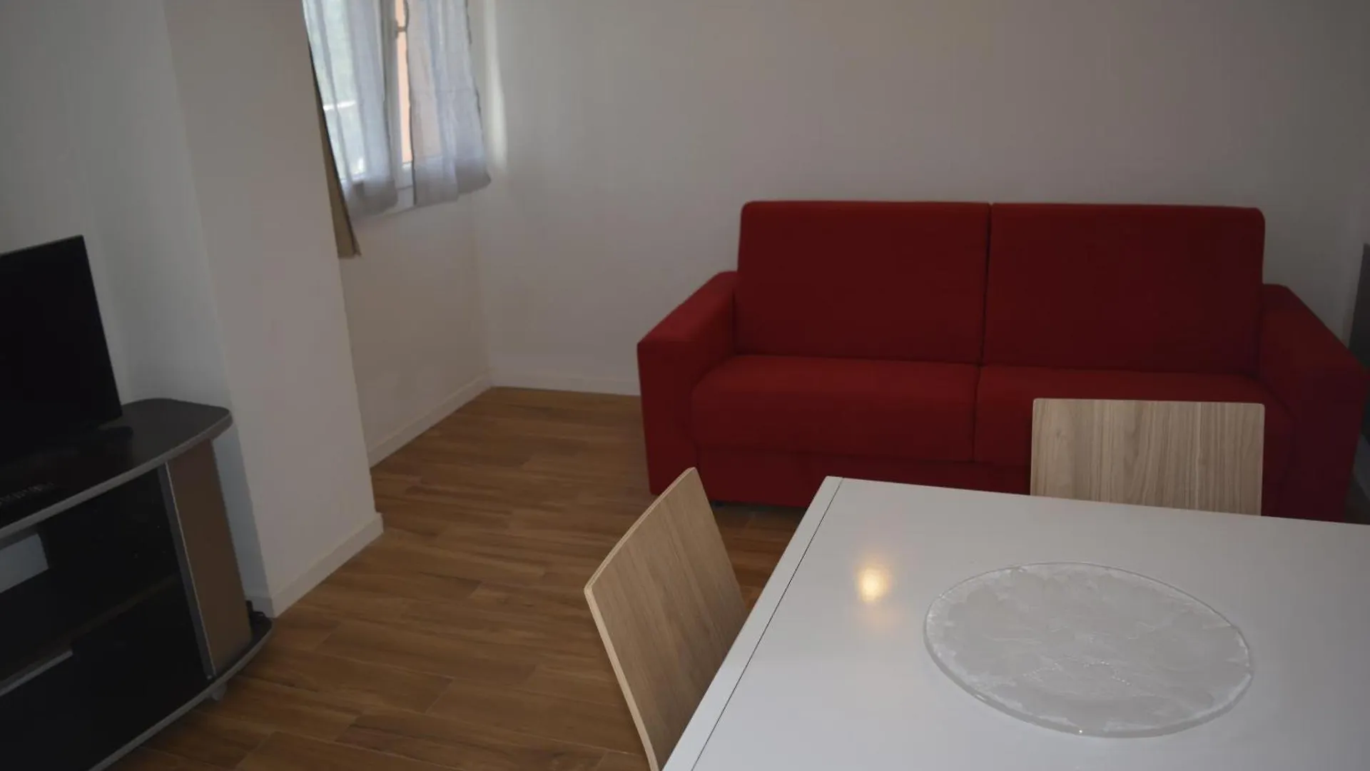 Aparthotel Castagnarossa Casa Vacanze Beverino